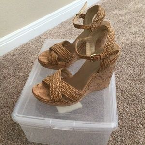 Like new Stuart Weitzman Espardrilles Platform Wedge Sandal 7 1/2 M